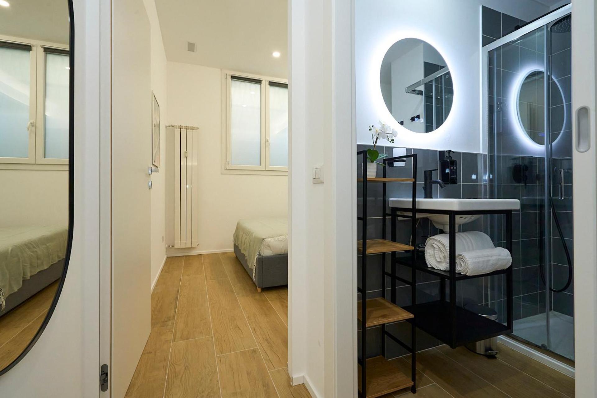 Appartamento Duomo 10 Min - Cozy With Netflix & Wifi Milano Esterno foto