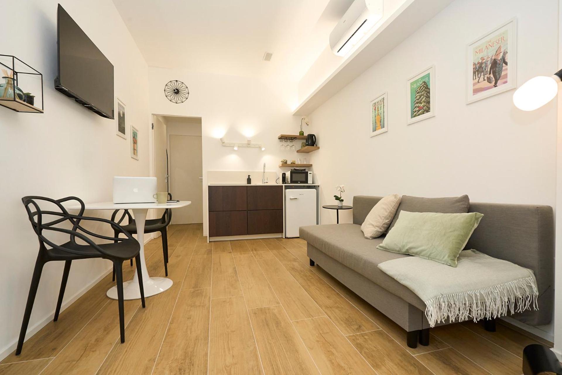 Appartamento Duomo 10 Min - Cozy With Netflix & Wifi Milano Esterno foto
